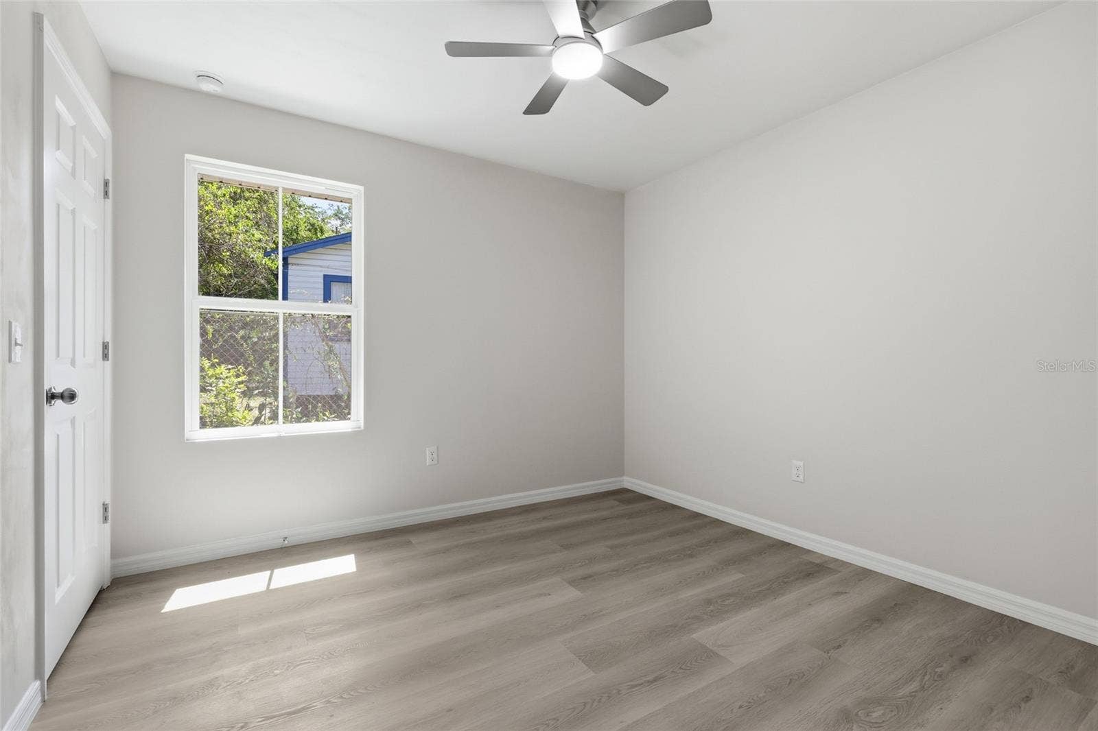 909 NE 18TH TERRACE, Gainesville, FL 32641
