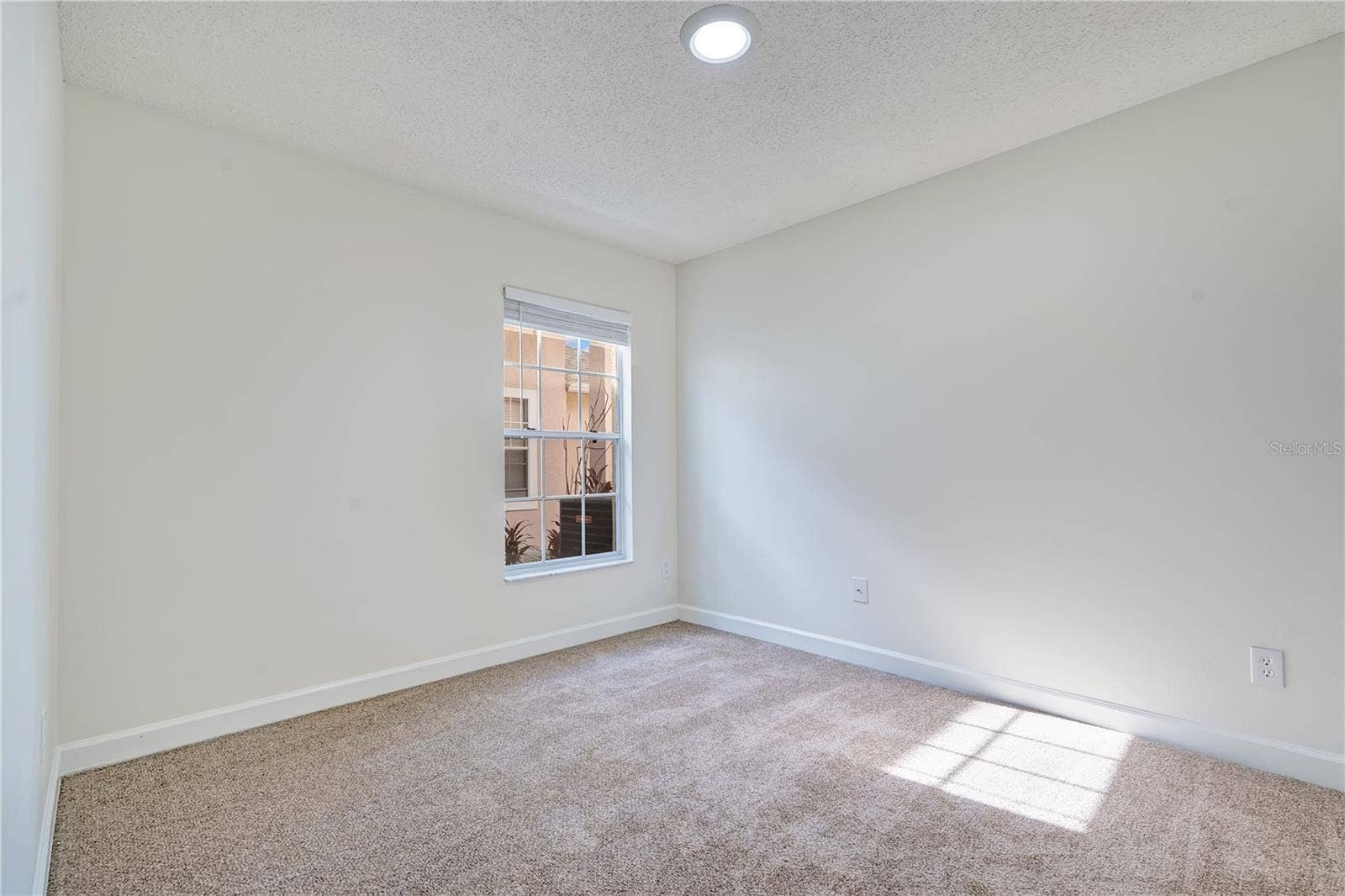 1428 ABBERTON DRIVE, Orlando, FL 32837 1428 ABBERTON DRIVE, Orlando, FL 32837