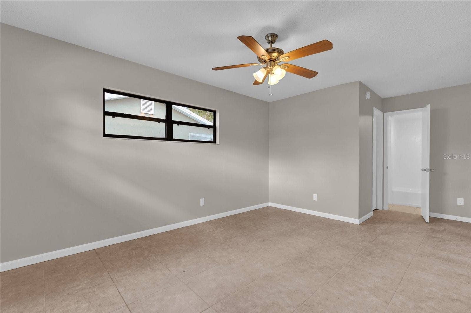 2533 EDGEWATER AVENUE, New Smyrna Beach, FL 32168 2533 EDGEWATER AVENUE, New Smyrna Beach, FL 32168