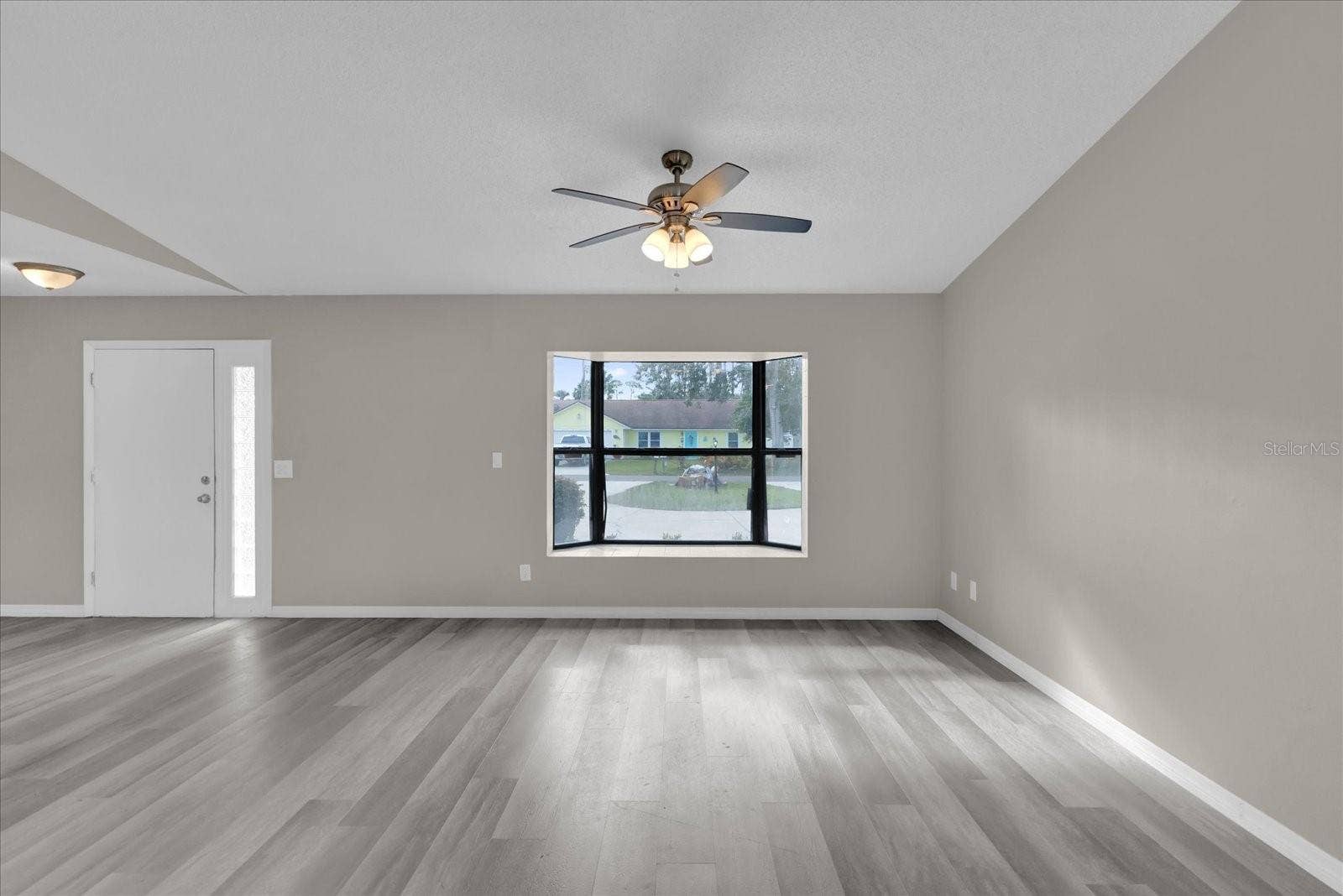 2533 EDGEWATER AVENUE, New Smyrna Beach, FL 32168 2533 EDGEWATER AVENUE, New Smyrna Beach, FL 32168