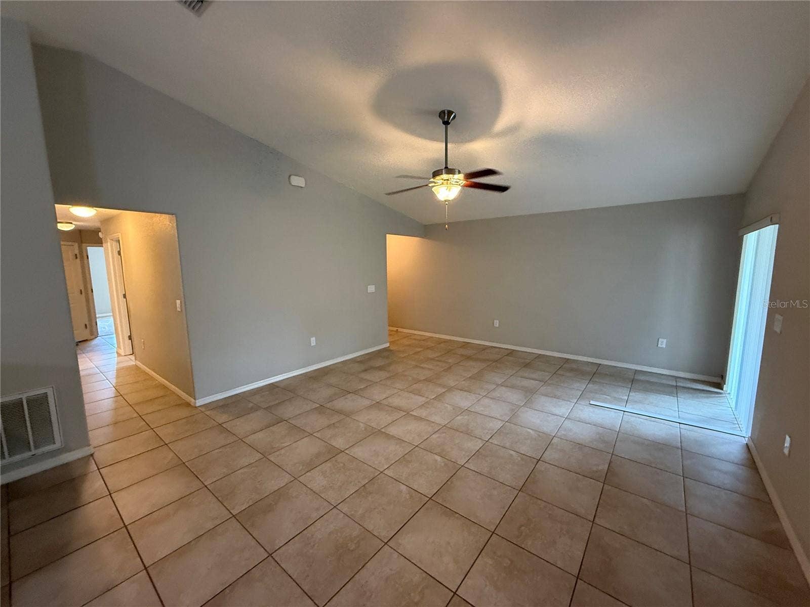 1935 BRETTON RIDGE DRIVE, Winter Haven, FL 33884 1935 BRETTON RIDGE DRIVE, Winter Haven, FL 33884