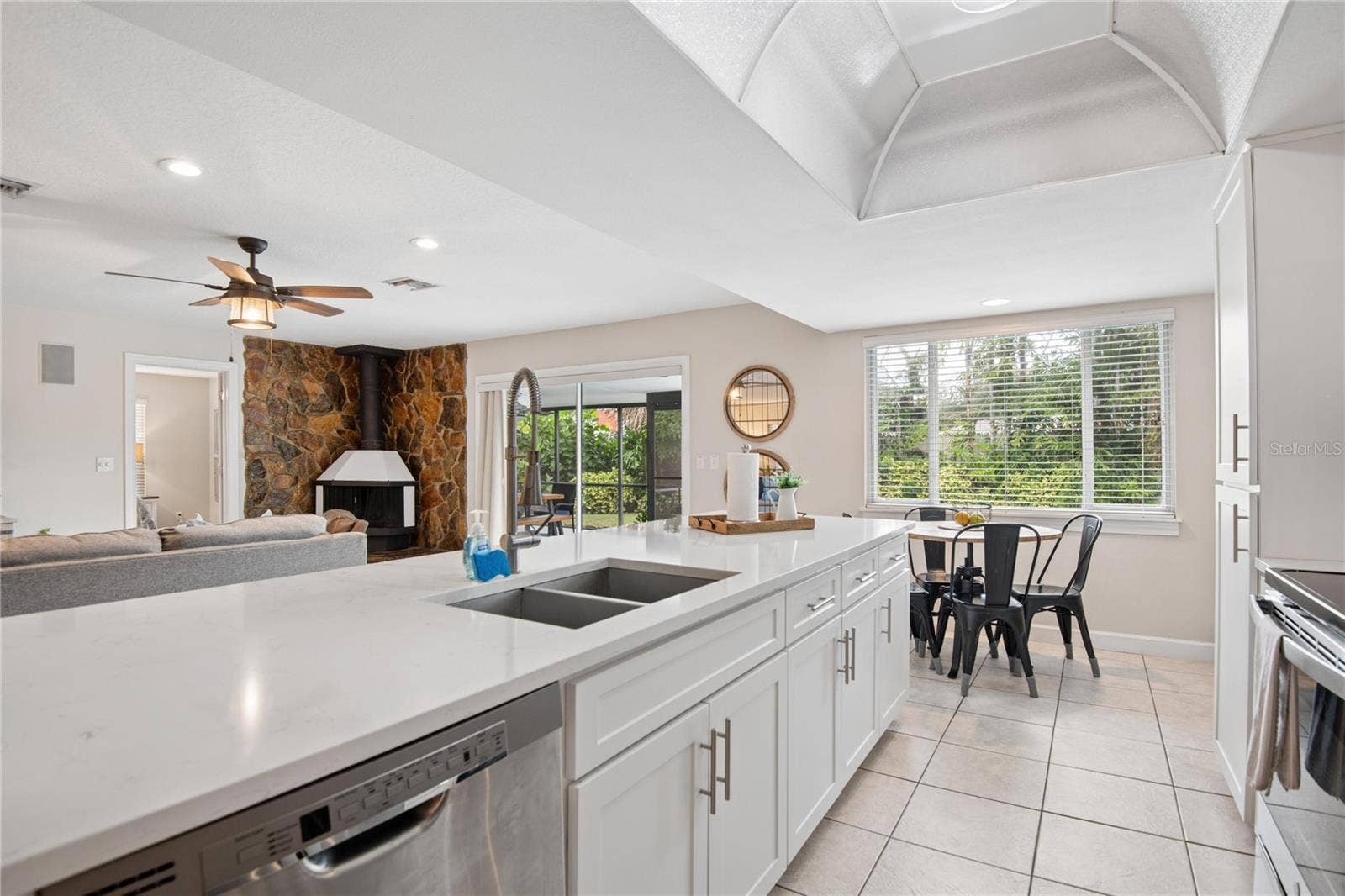 13511 RUSTIC PINES BOULEVARD S, Seminole, FL 33776 13511 RUSTIC PINES BOULEVARD S, Seminole, FL 33776