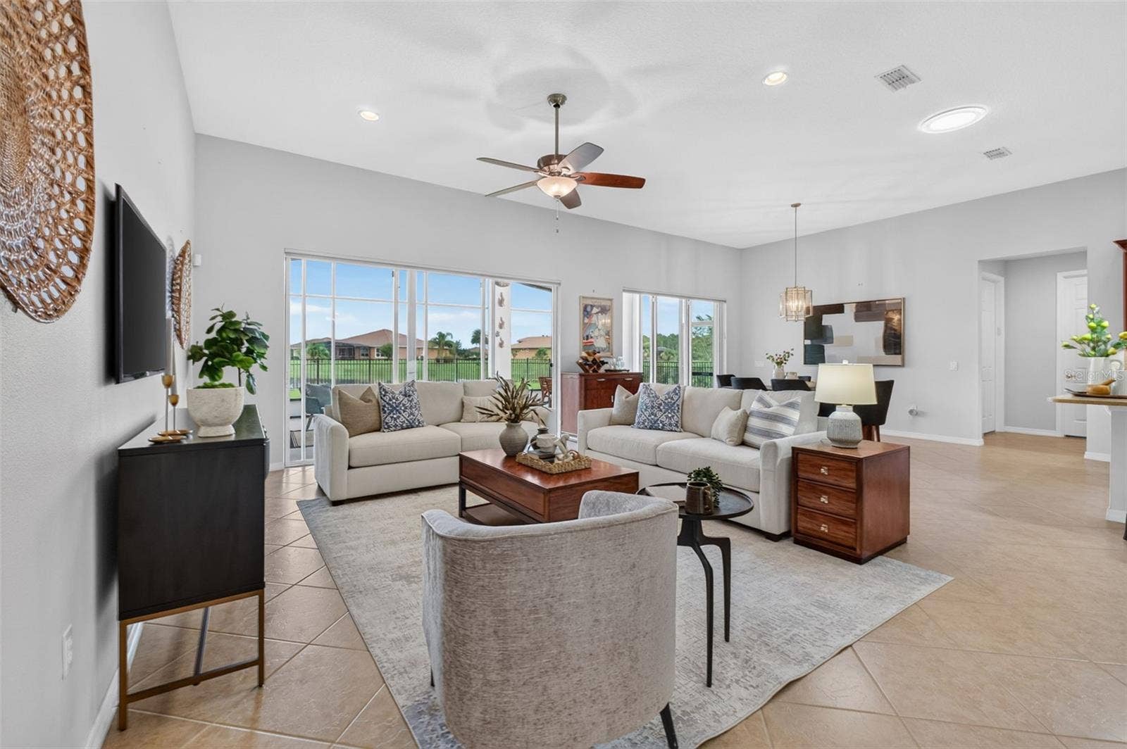 555 TAPATIO LANE, Poinciana, FL 34759 555 TAPATIO LANE, Poinciana, FL 34759