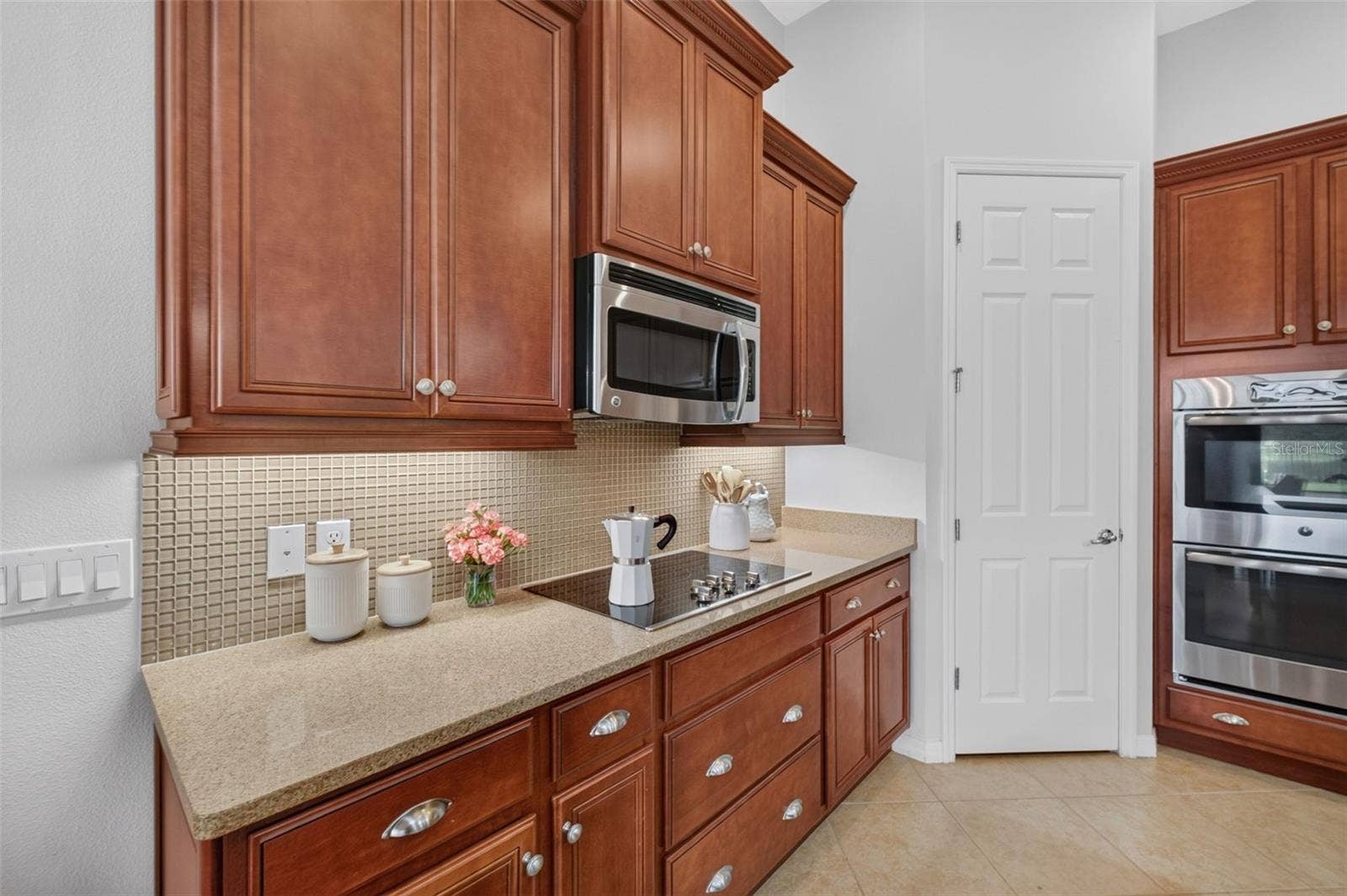 555 TAPATIO LANE, Poinciana, FL 34759 555 TAPATIO LANE, Poinciana, FL 34759