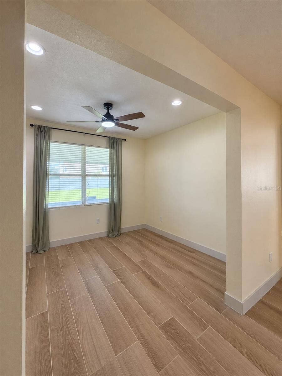 2757 BREEZY MEADOW ROAD, Apopka, FL 32712