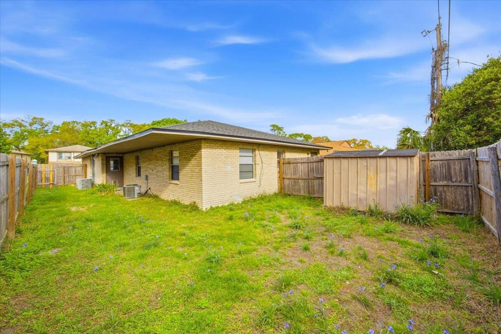 2218 BRANDY PLACE, Lakeland, FL 33801 2218 BRANDY PLACE, Lakeland, FL 33801