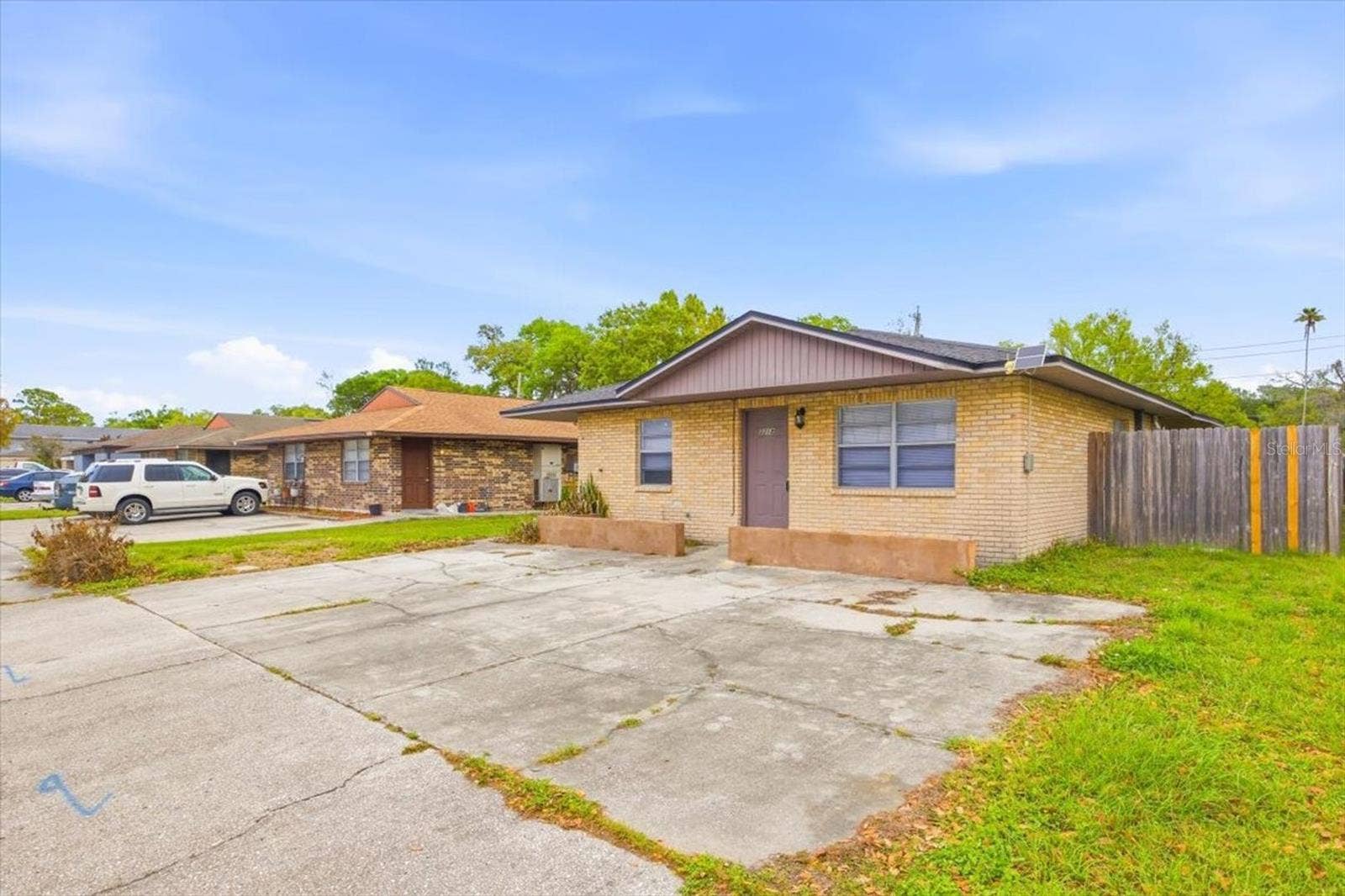 2218 BRANDY PLACE, Lakeland, FL 33801 2218 BRANDY PLACE, Lakeland, FL 33801