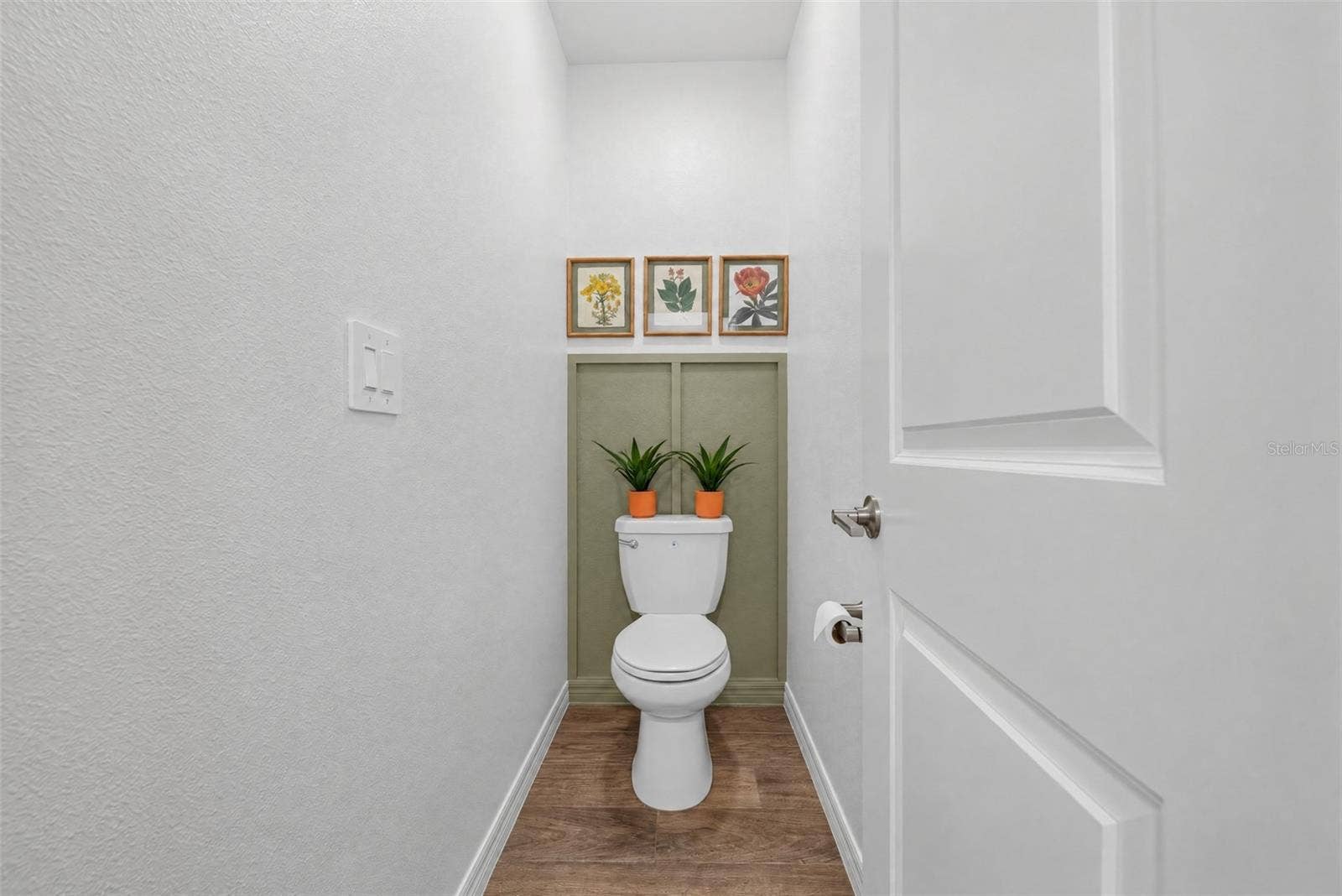 4974 EAGLE ROCK DRIVE, Wimauma, FL 33598 4974 EAGLE ROCK DRIVE, Wimauma, FL 33598