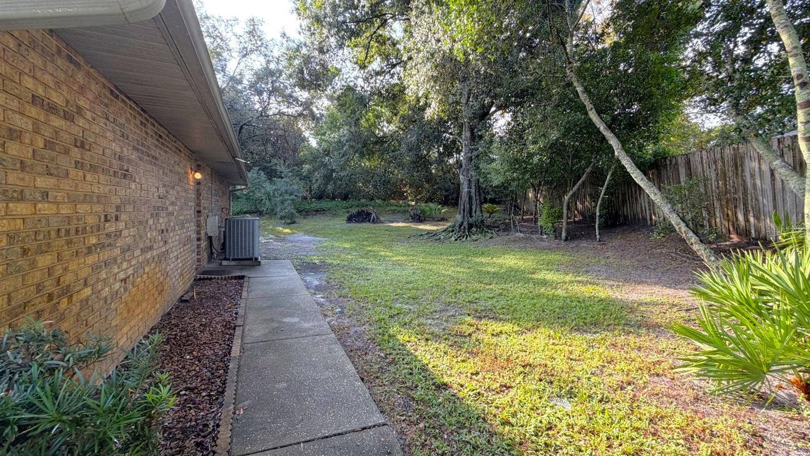 107 HUNTER POINT COURT, Debary, FL 32713