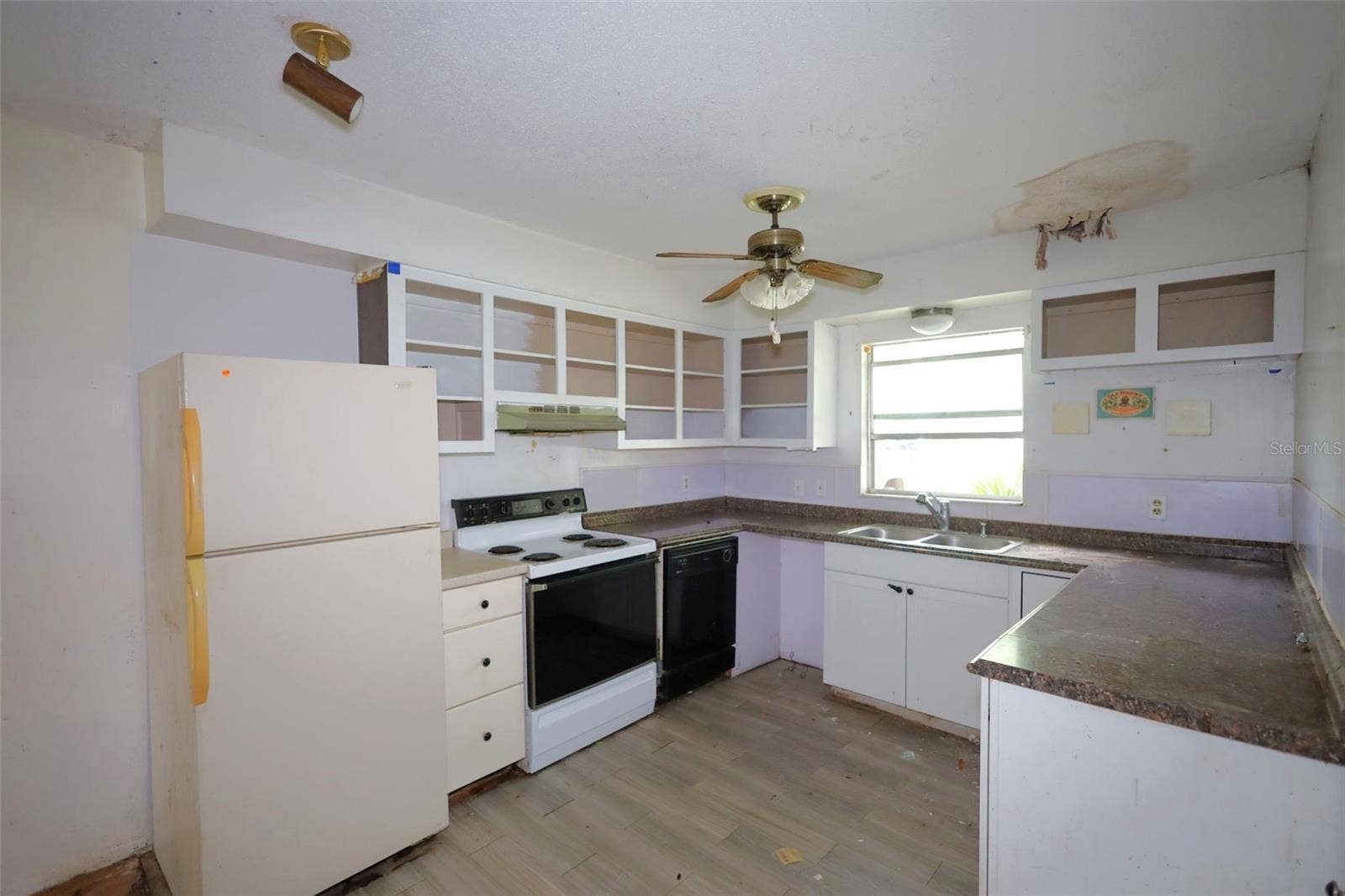 121 PROSPER DRIVE, Apopka, FL 32703 121 PROSPER DRIVE, Apopka, FL 32703
