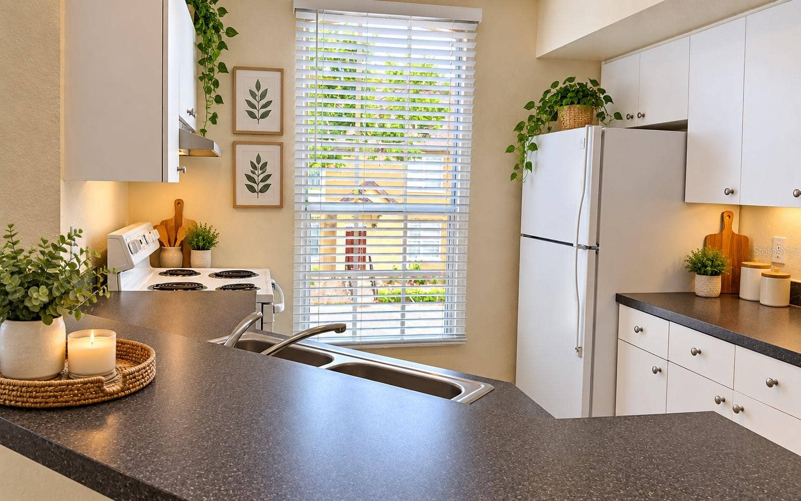 6344 RALEIGH STREET, #1114, Orlando, FL 32835 6344 RALEIGH STREET, #1114, Orlando, FL 32835