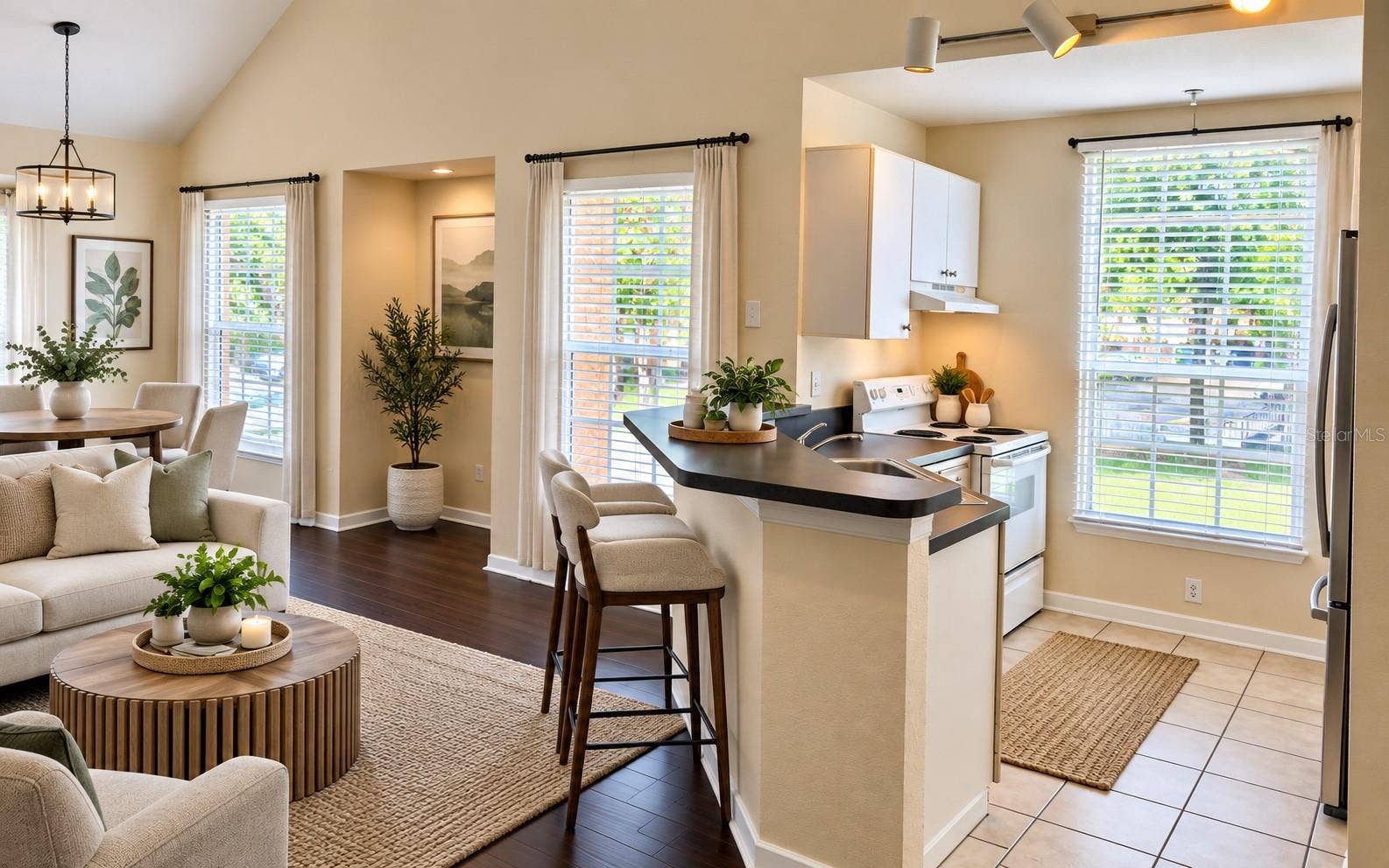 6344 RALEIGH STREET, #1114, Orlando, FL 32835 6344 RALEIGH STREET, #1114, Orlando, FL 32835