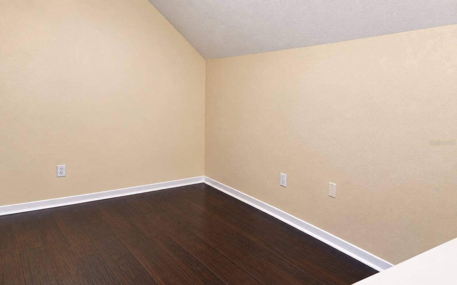 6344 RALEIGH STREET, #1114, Orlando, FL 32835 6344 RALEIGH STREET, #1114, Orlando, FL 32835
