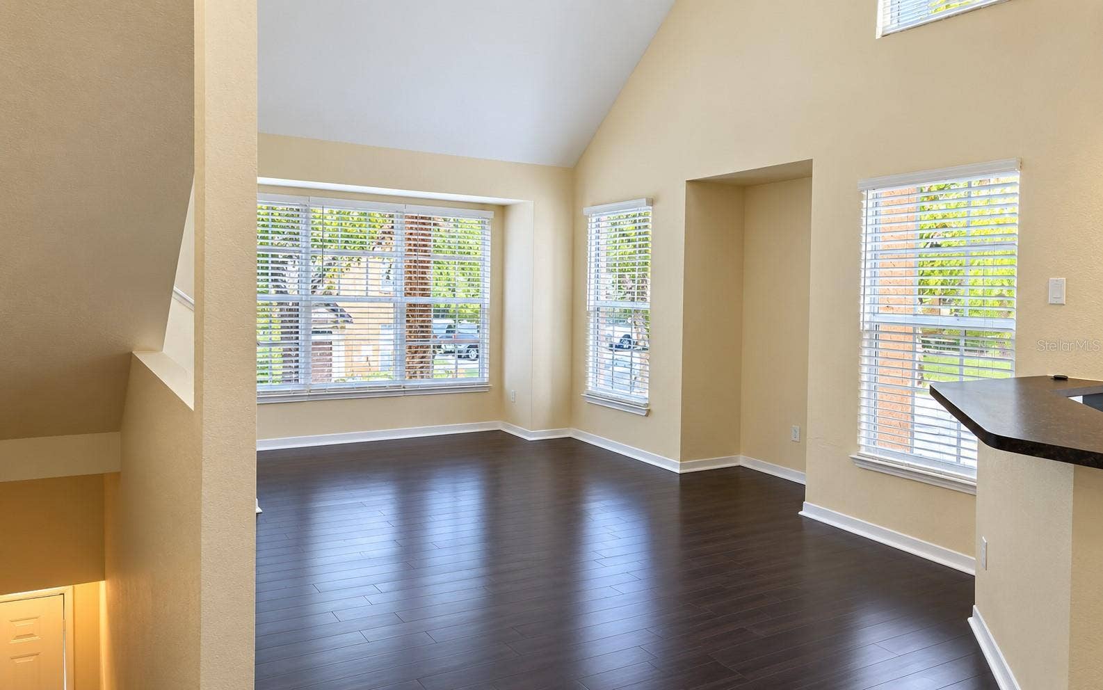 6344 RALEIGH STREET, #1114, Orlando, FL 32835 6344 RALEIGH STREET, #1114, Orlando, FL 32835
