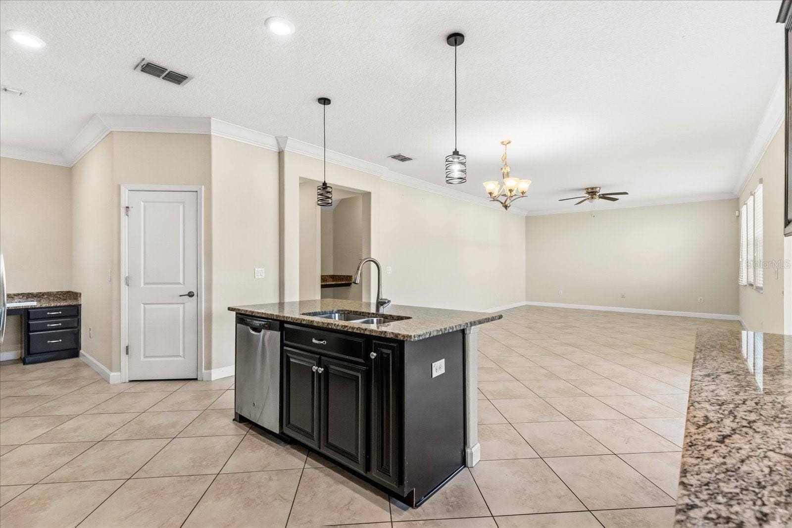 12036 CARDINAL FLOWER DRIVE, Riverview, FL 33579 12036 CARDINAL FLOWER DRIVE, Riverview, FL 33579