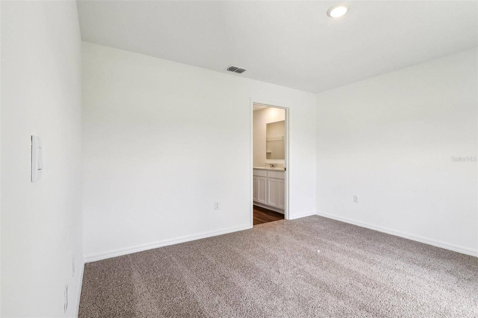 1158 AMBER WAVES COURT, Lake Wales, FL 33859 1158 AMBER WAVES COURT, Lake Wales, FL 33859