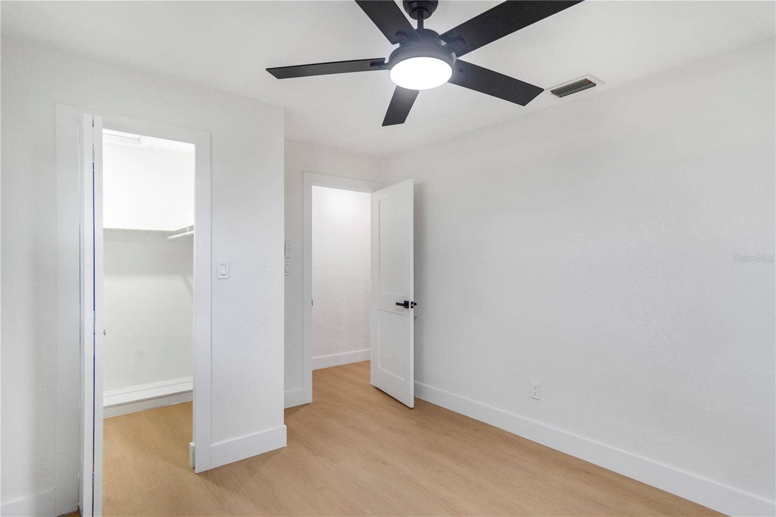 219 SHERIDAN AVENUE, Longwood, FL 32750 219 SHERIDAN AVENUE, Longwood, FL 32750