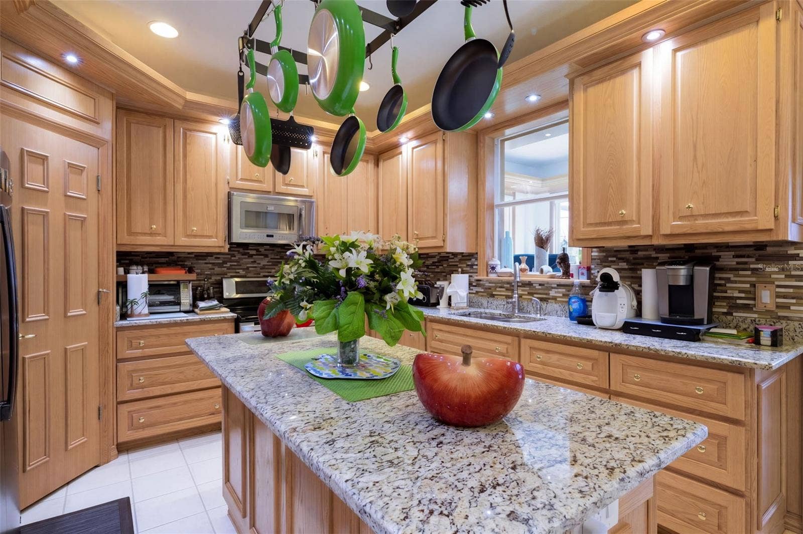 3898 BEACON RIDGE WAY, Clermont, FL 34711 3898 BEACON RIDGE WAY, Clermont, FL 34711