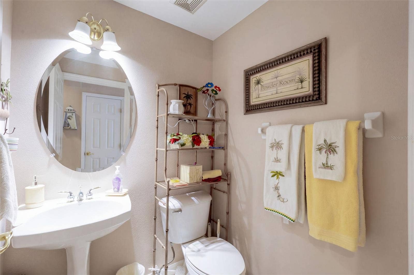 3898 BEACON RIDGE WAY, Clermont, FL 34711 3898 BEACON RIDGE WAY, Clermont, FL 34711