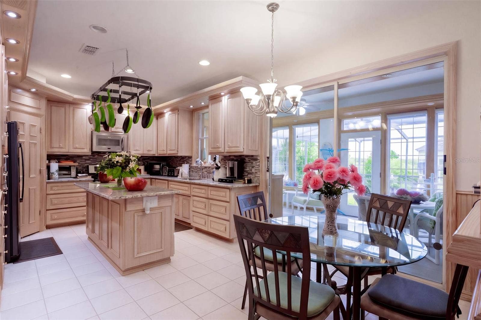 3898 BEACON RIDGE WAY, Clermont, FL 34711 3898 BEACON RIDGE WAY, Clermont, FL 34711