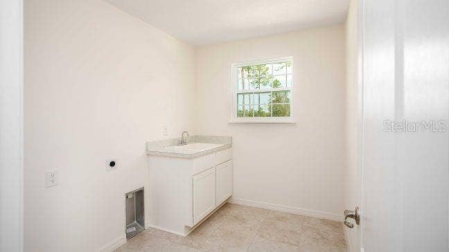 4355 WINESAP WAY, Lakeland, FL 33810 Model home - actual features may vary.