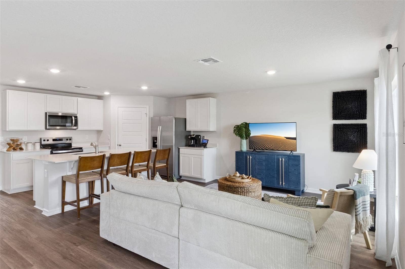 764 GREENWAY BOULEVARD, Lake Wales, FL 33859 764 GREENWAY BOULEVARD, Lake Wales, FL 33859