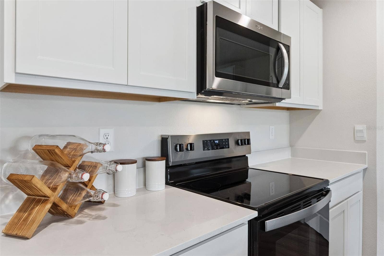 764 GREENWAY BOULEVARD, Lake Wales, FL 33859 764 GREENWAY BOULEVARD, Lake Wales, FL 33859