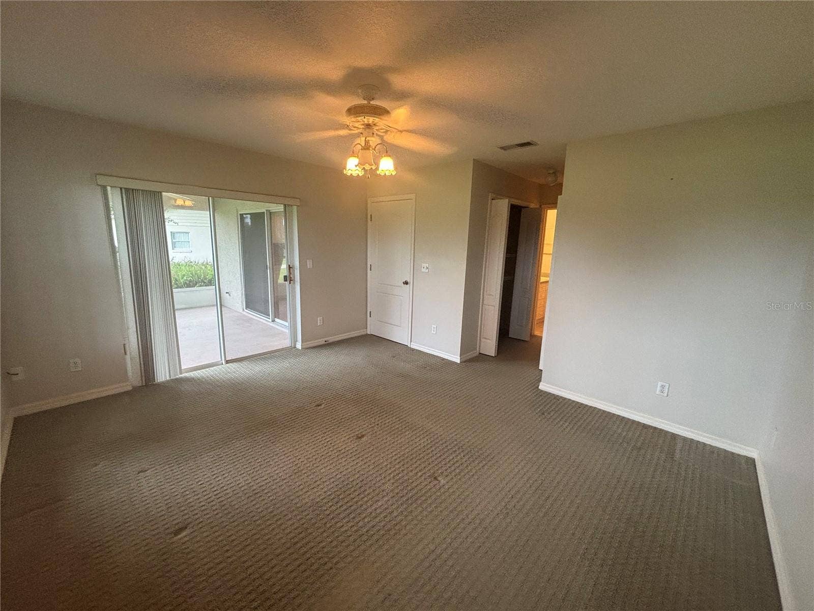 8815 VILLAGE GREEN BOULEVARD, Clermont, FL 34711 8815 VILLAGE GREEN BOULEVARD, Clermont, FL 34711