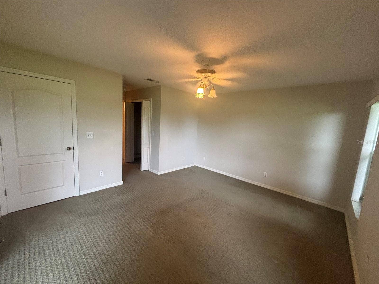 8815 VILLAGE GREEN BOULEVARD, Clermont, FL 34711 8815 VILLAGE GREEN BOULEVARD, Clermont, FL 34711