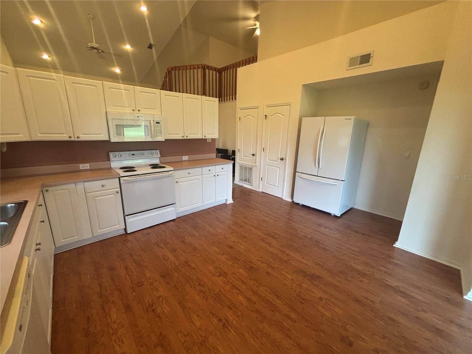 8815 VILLAGE GREEN BOULEVARD, Clermont, FL 34711 8815 VILLAGE GREEN BOULEVARD, Clermont, FL 34711