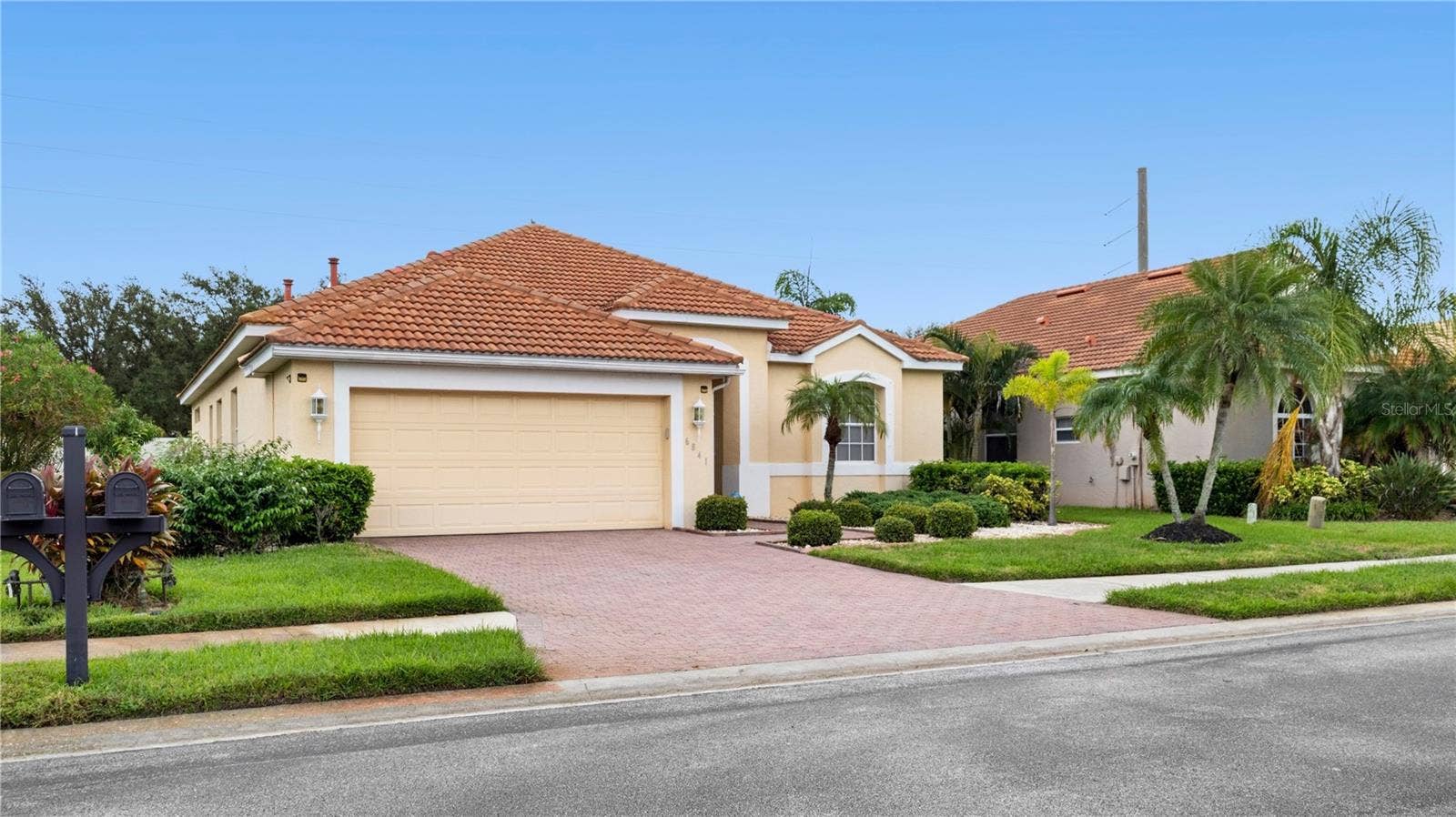 6841 74TH STREET CIRCLE E, Bradenton, FL 34203 6841 74TH STREET CIRCLE E, Bradenton, FL 34203