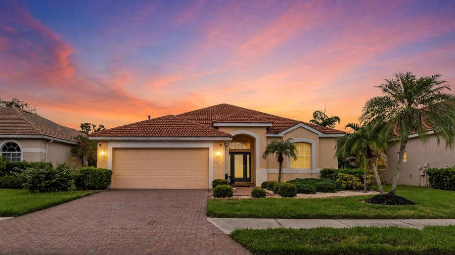Property photo for 6841 74TH STREET CIRCLE E, Bradenton, FL