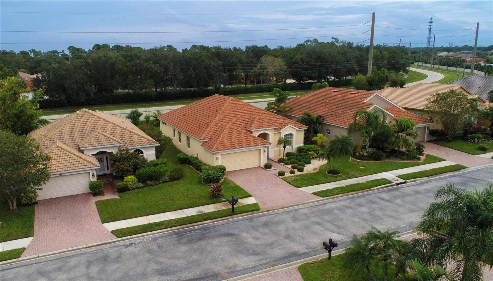 6841 74TH STREET CIRCLE E, Bradenton, FL 34203 6841 74TH STREET CIRCLE E, Bradenton, FL 34203