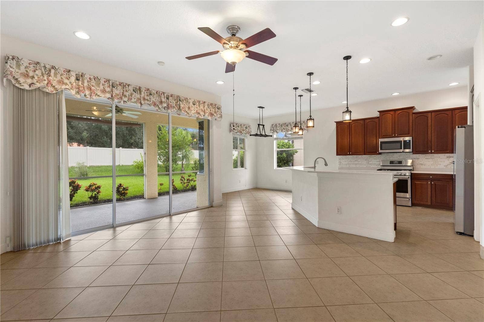 6841 74TH STREET CIRCLE E, Bradenton, FL 34203 6841 74TH STREET CIRCLE E, Bradenton, FL 34203