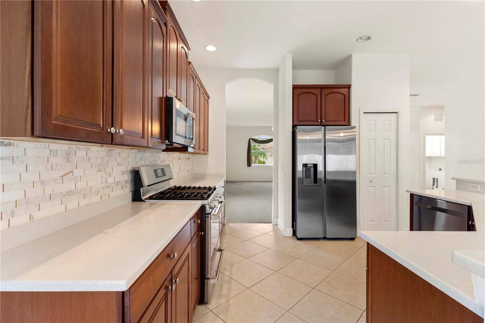 6841 74TH STREET CIRCLE E, Bradenton, FL 34203 6841 74TH STREET CIRCLE E, Bradenton, FL 34203