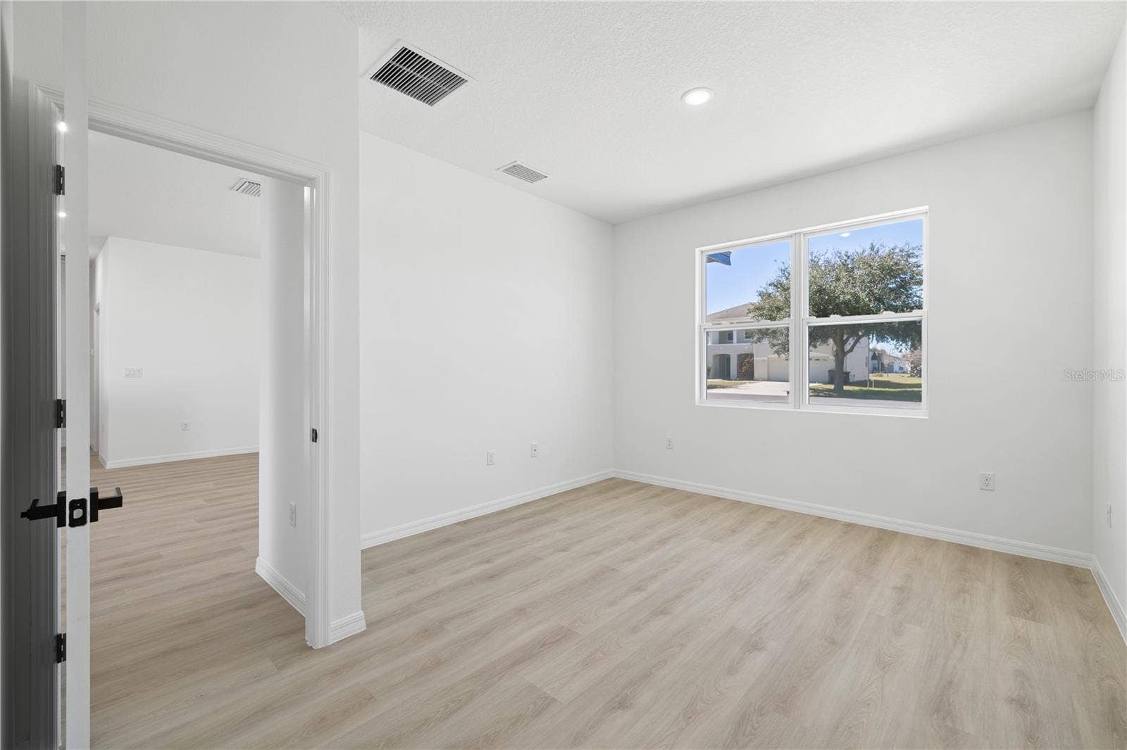 10 SWEET PEA CIRCLE, Poinciana, FL 34759