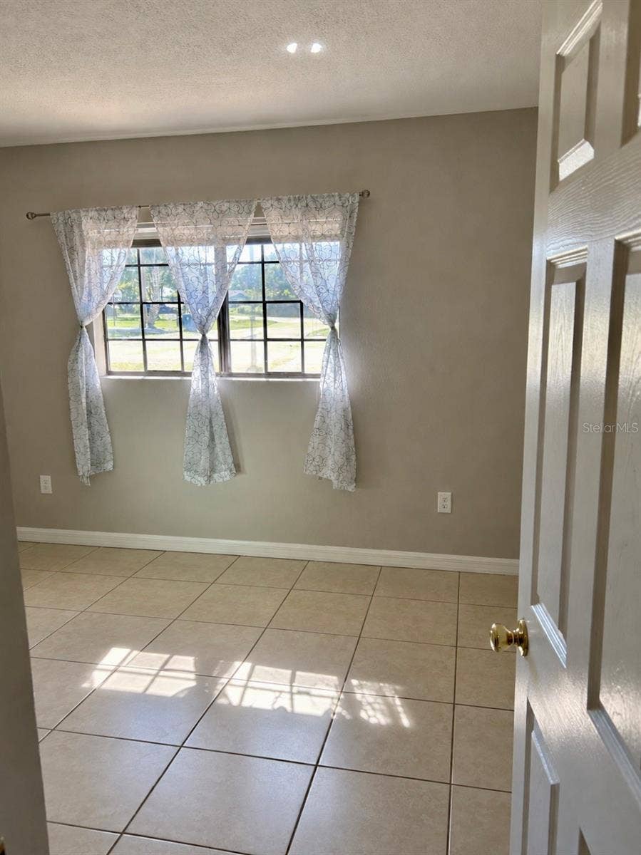 8445 DUNNELLON ROAD, Weeki Wachee, FL 34613 8445 DUNNELLON ROAD, Weeki Wachee, FL 34613