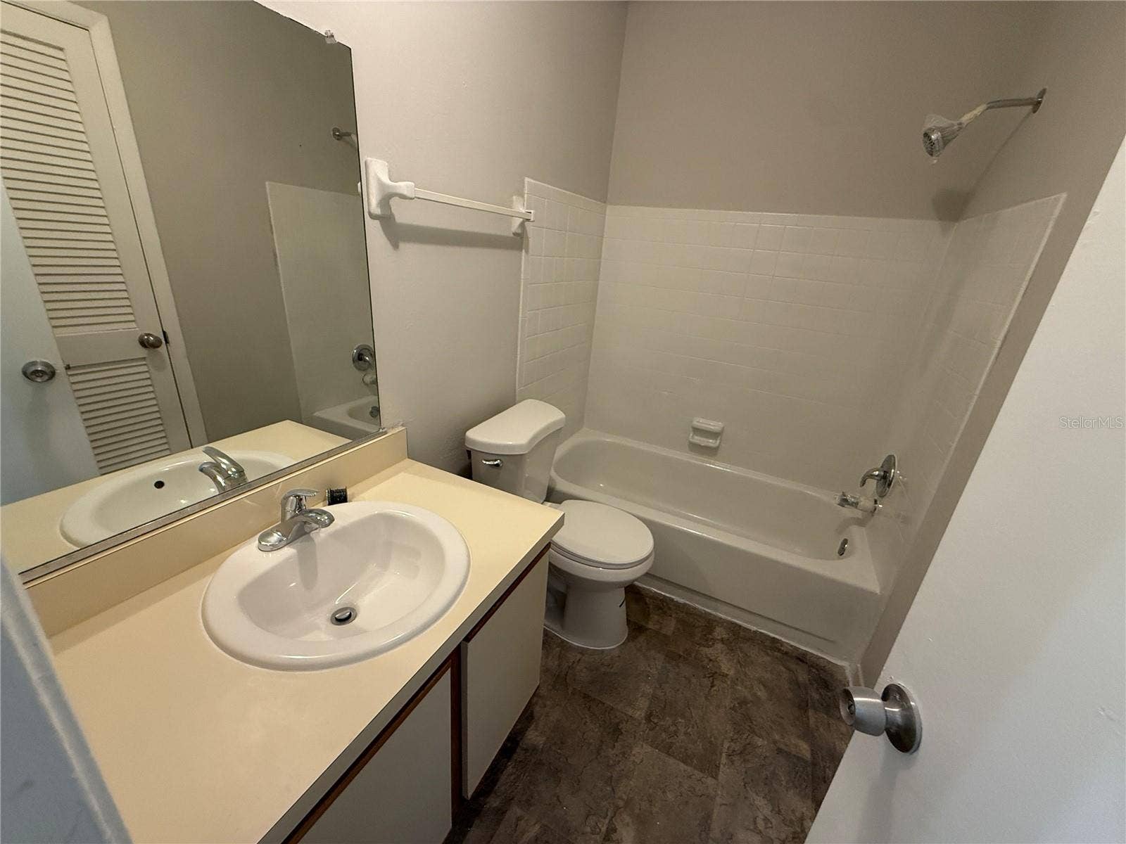 4419 S SEMORAN BOULEVARD, #7, Orlando, FL 32822 4419 S SEMORAN BOULEVARD, #7, Orlando, FL 32822