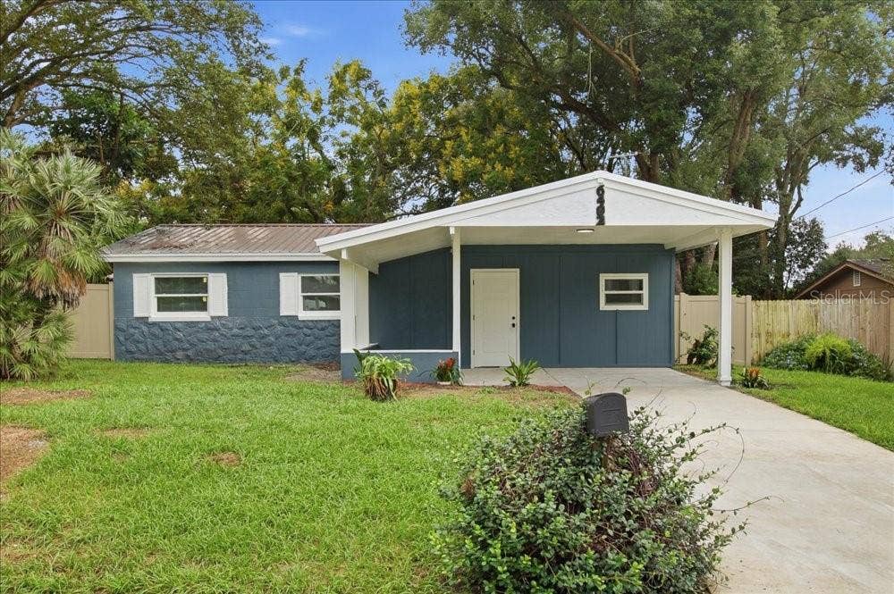 6402 BASIC LANE, Orlando, FL 32810 6402 BASIC LANE, Orlando, FL 32810