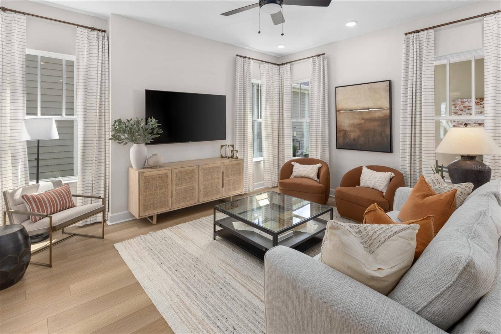 Island Village Heron Model Great Room