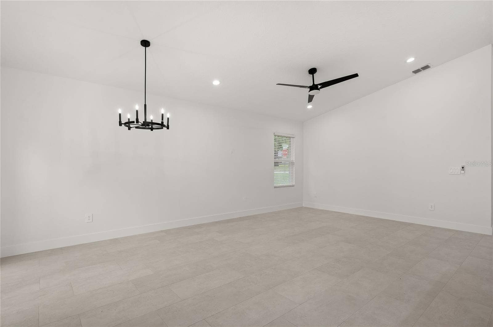 1186 7TH STREET, Orange City, FL 32763