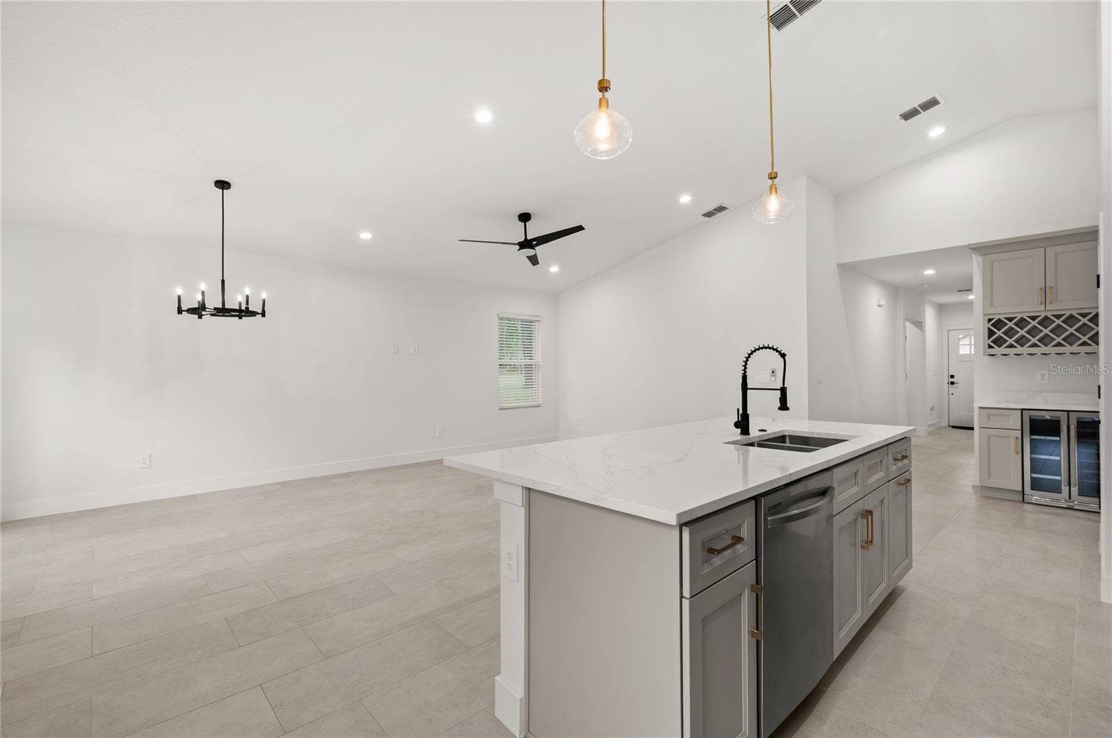 1186 7TH STREET, Orange City, FL 32763