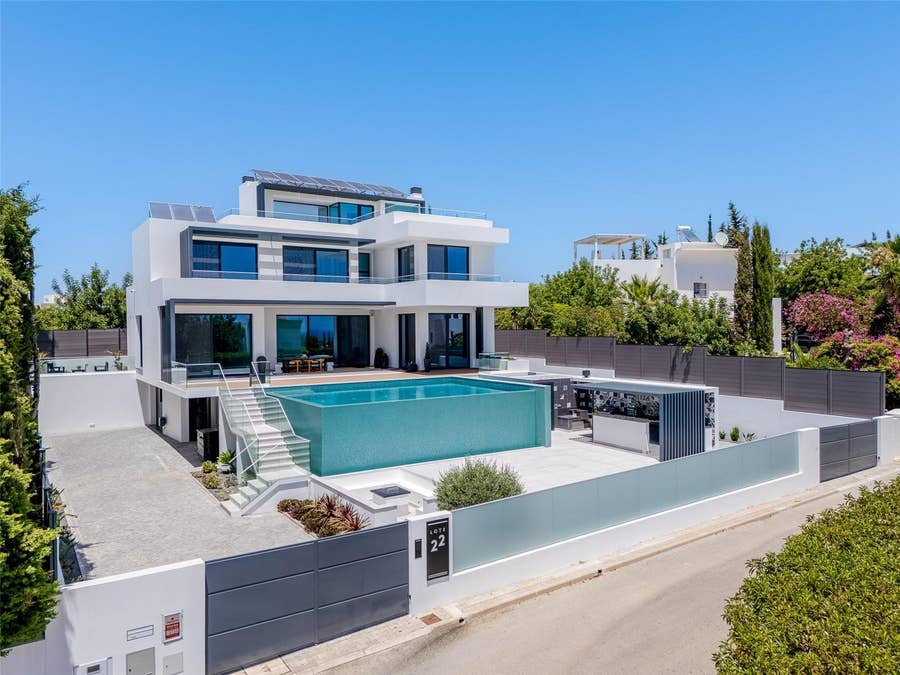 Property photo for 22 URBANIZACAO QUINTA DO PEROGIL, #22, Tavira, OC