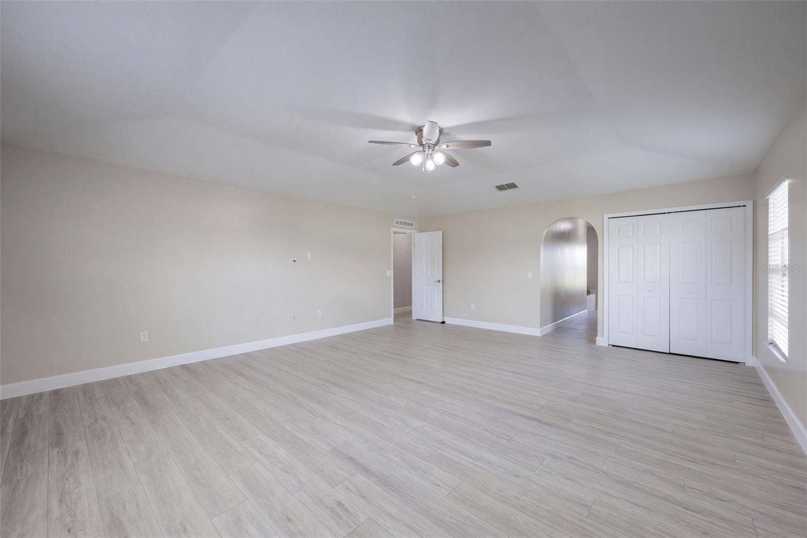 410 FAIRFIELD DRIVE, Sanford, FL 32771