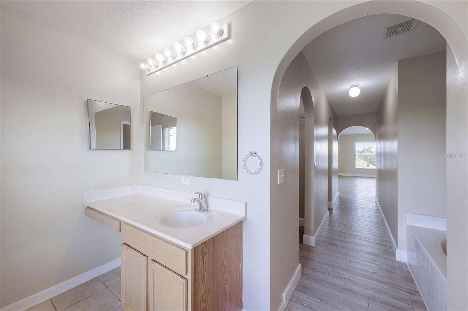 410 FAIRFIELD DRIVE, Sanford, FL 32771