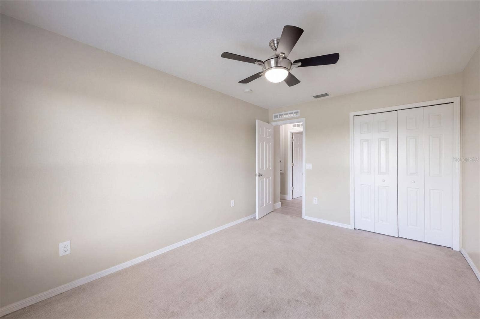 410 FAIRFIELD DRIVE, Sanford, FL 32771