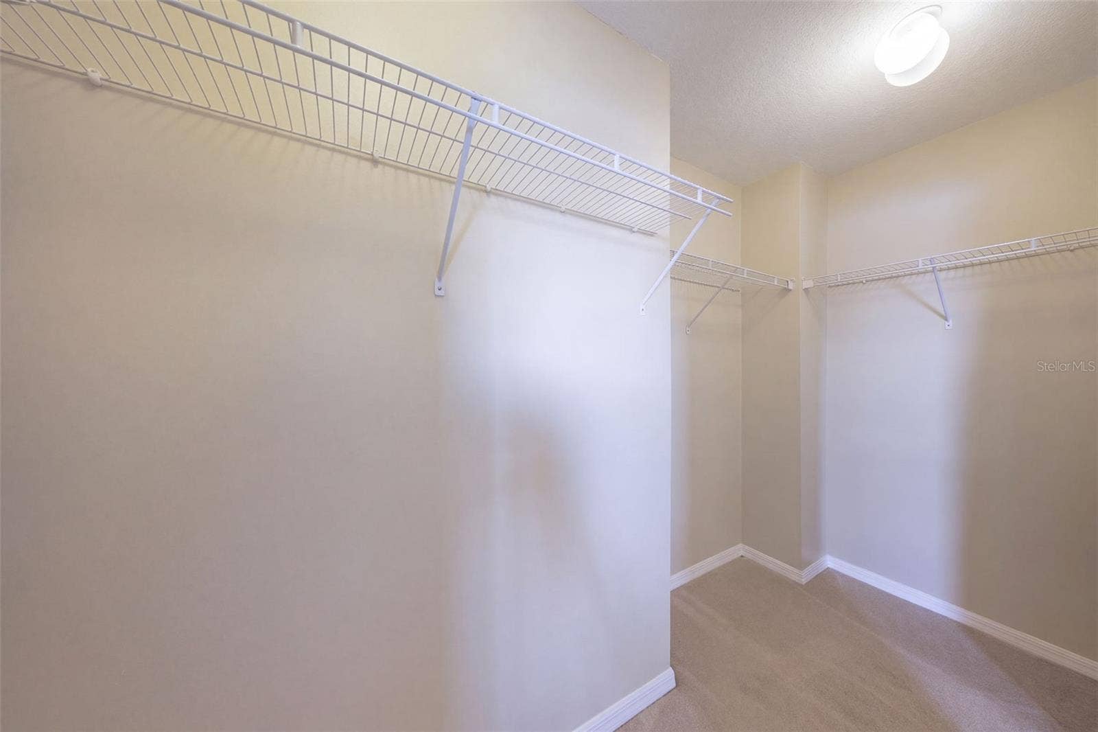 410 FAIRFIELD DRIVE, Sanford, FL 32771