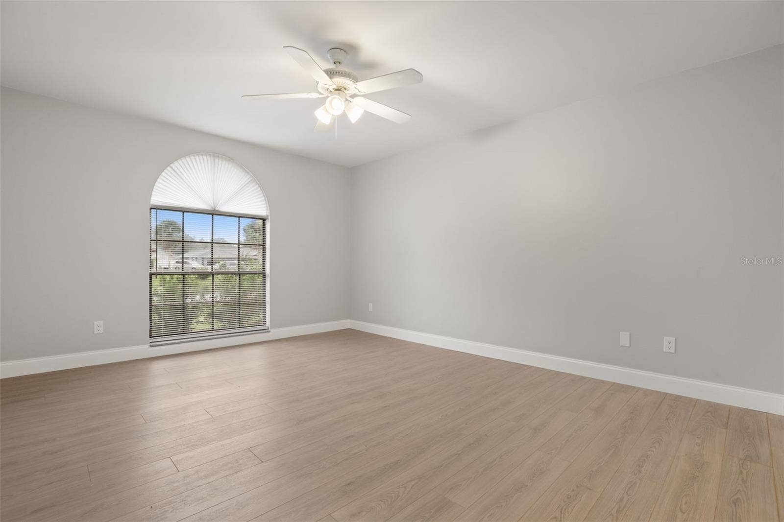 2644 TANDORI CIRCLE, Orlando, FL 32837