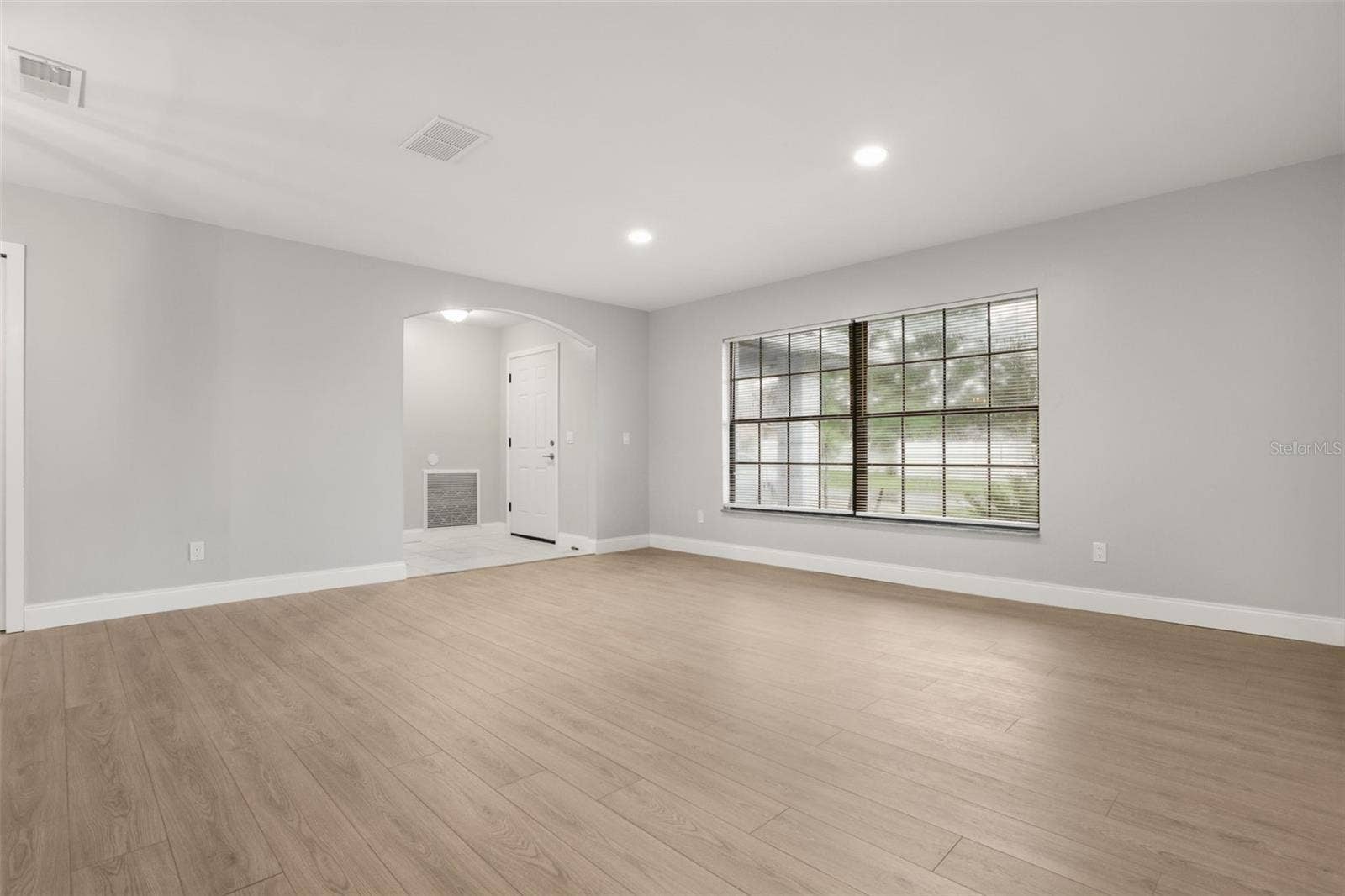2644 TANDORI CIRCLE, Orlando, FL 32837