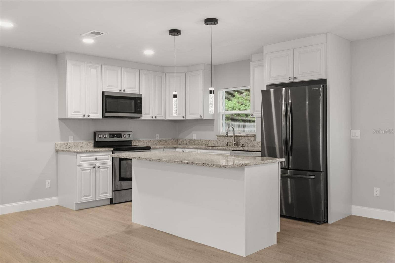 2644 TANDORI CIRCLE, Orlando, FL 32837